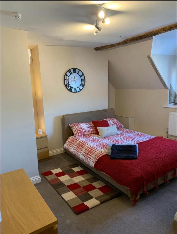 Studio Double. Own Bathroom, Shared Kitchen Bewdley Exteriér fotografie